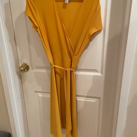 Joseph Ribkoff Yellow Dress - Picture 4 of 5
